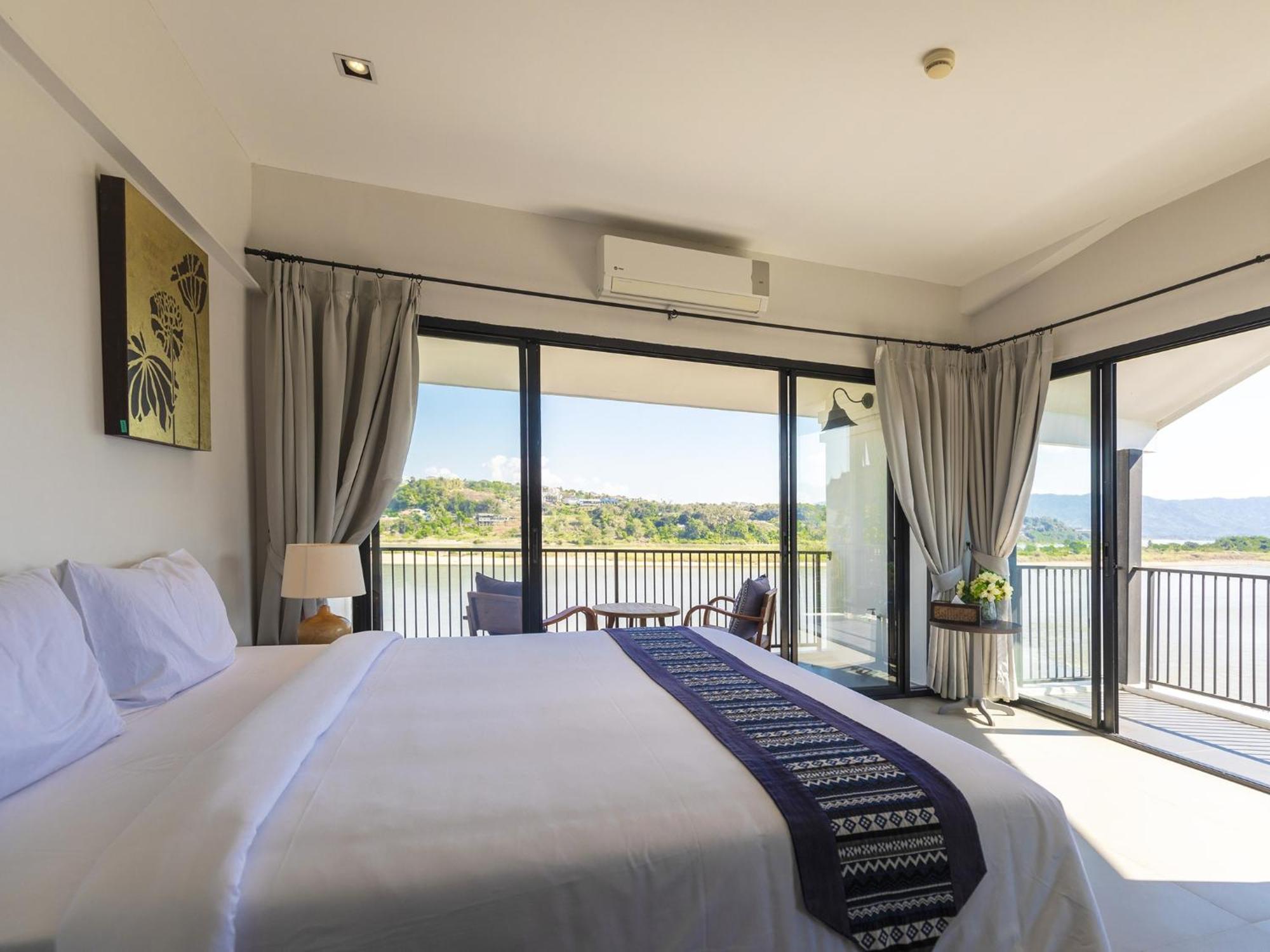 Fortune Riverview Hotel Chiang Khong Exteriör bild