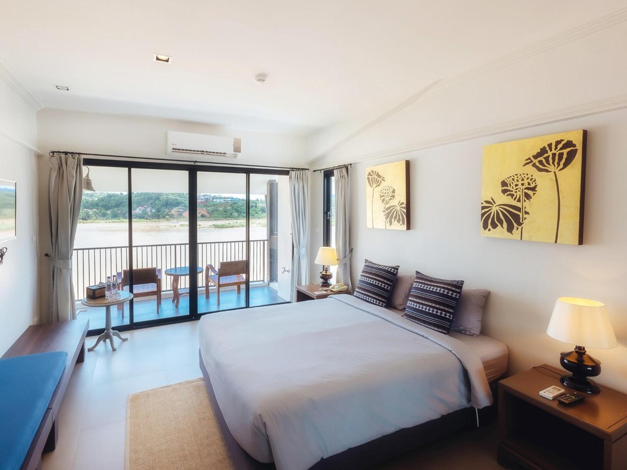 Fortune Riverview Hotel Chiang Khong Exteriör bild
