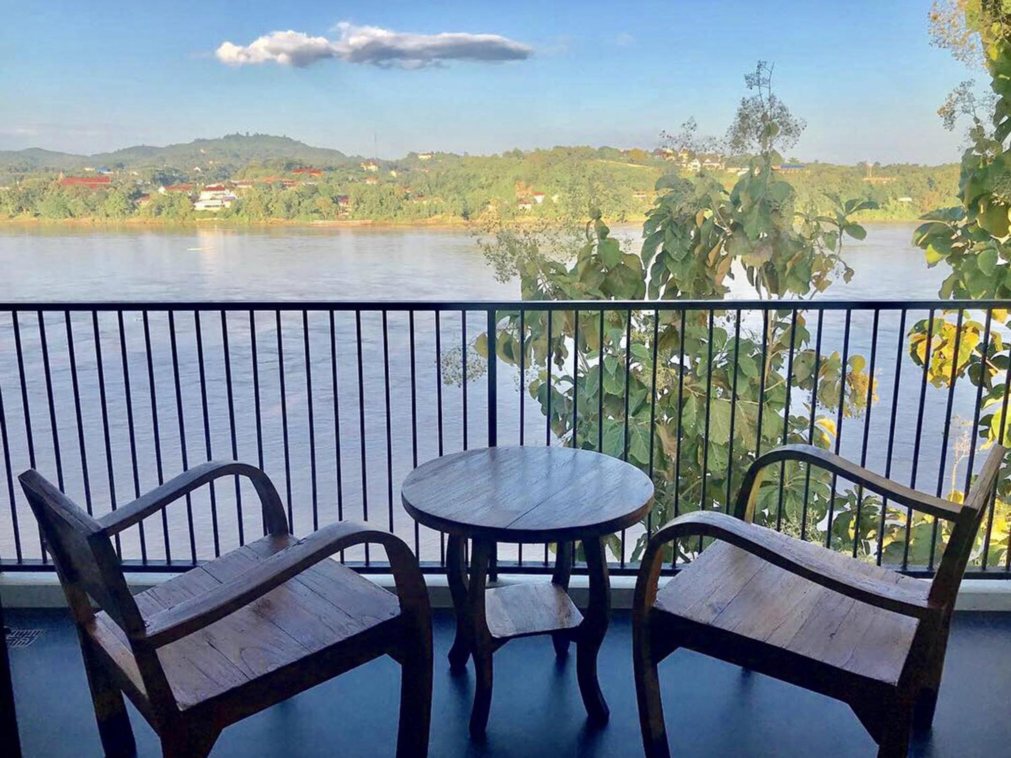 Fortune Riverview Hotel Chiang Khong Exteriör bild