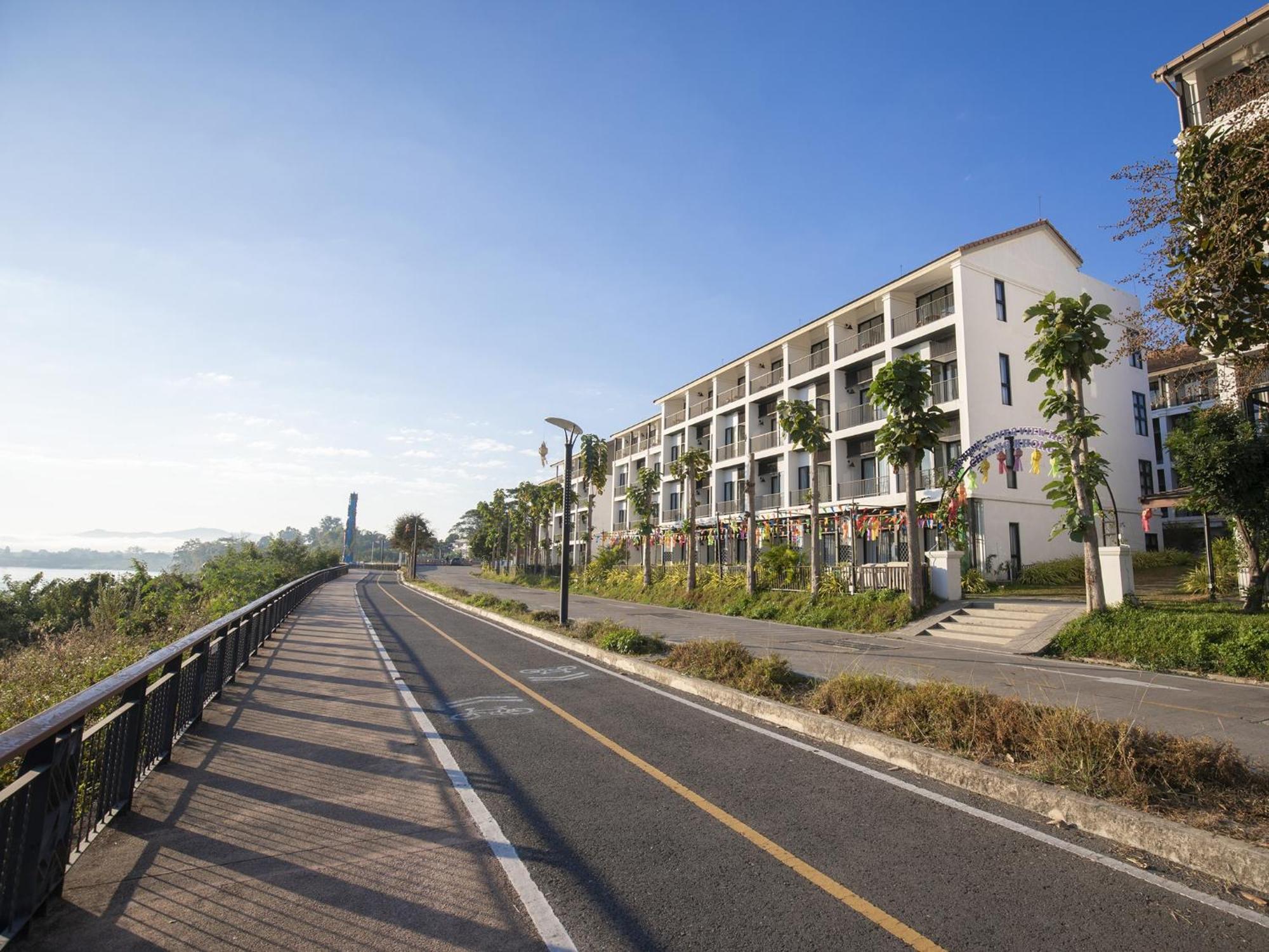 Fortune Riverview Hotel Chiang Khong Exteriör bild